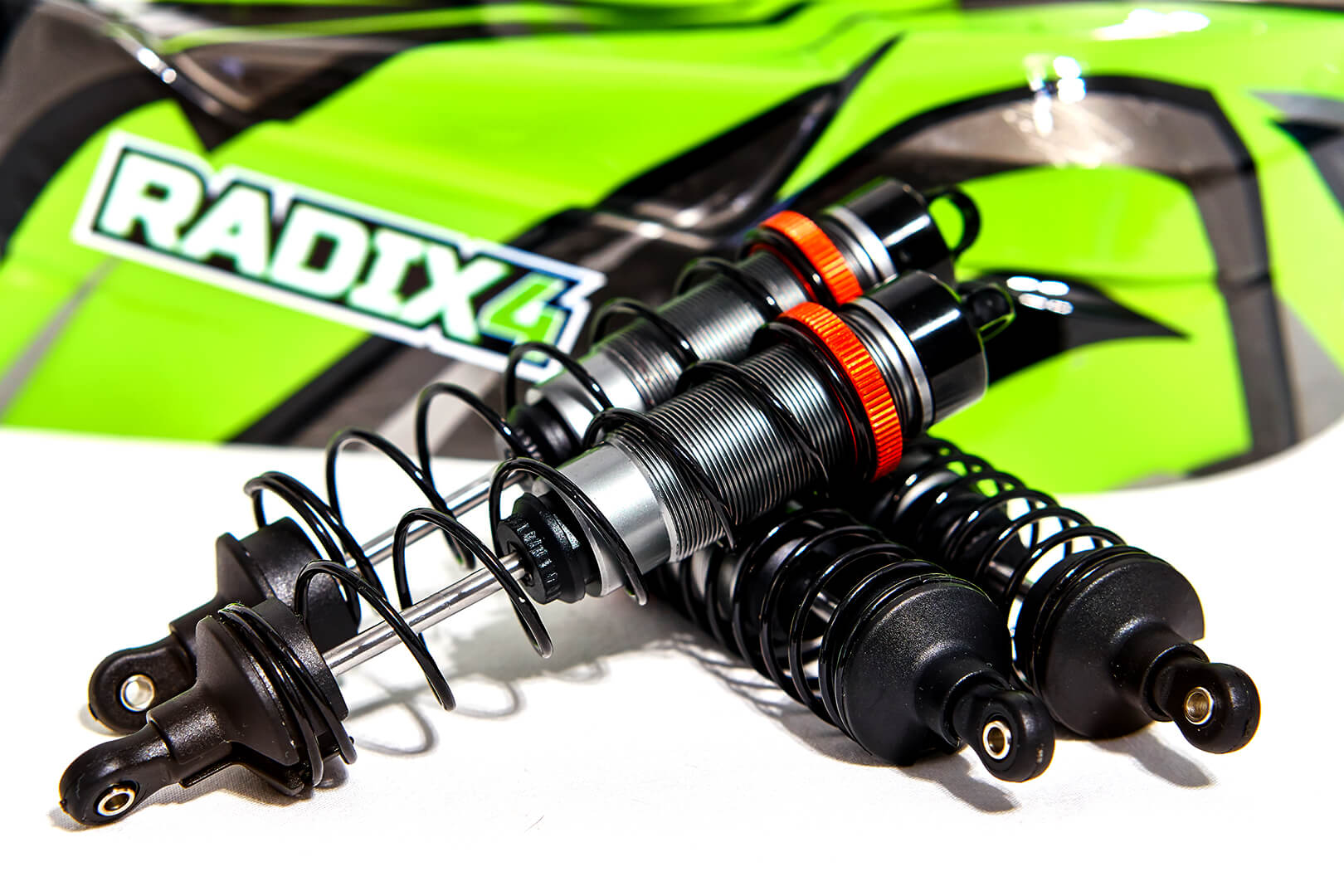 Team Corally - RADIX 4 XP + 2 x 4s 5400mAh " FREIE STECKERWAHL" Team Corally - RADIX 4 XP + 2 x 4s 5400mAh " FREIE STECKERWAHL"